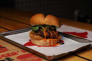 برغر لحم بوفالو